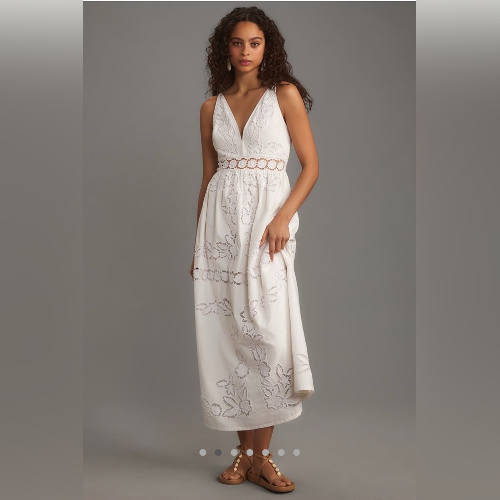 Vineet Bahl Sleeveless V-Neck Floral Cutwork Midi Dress XXS